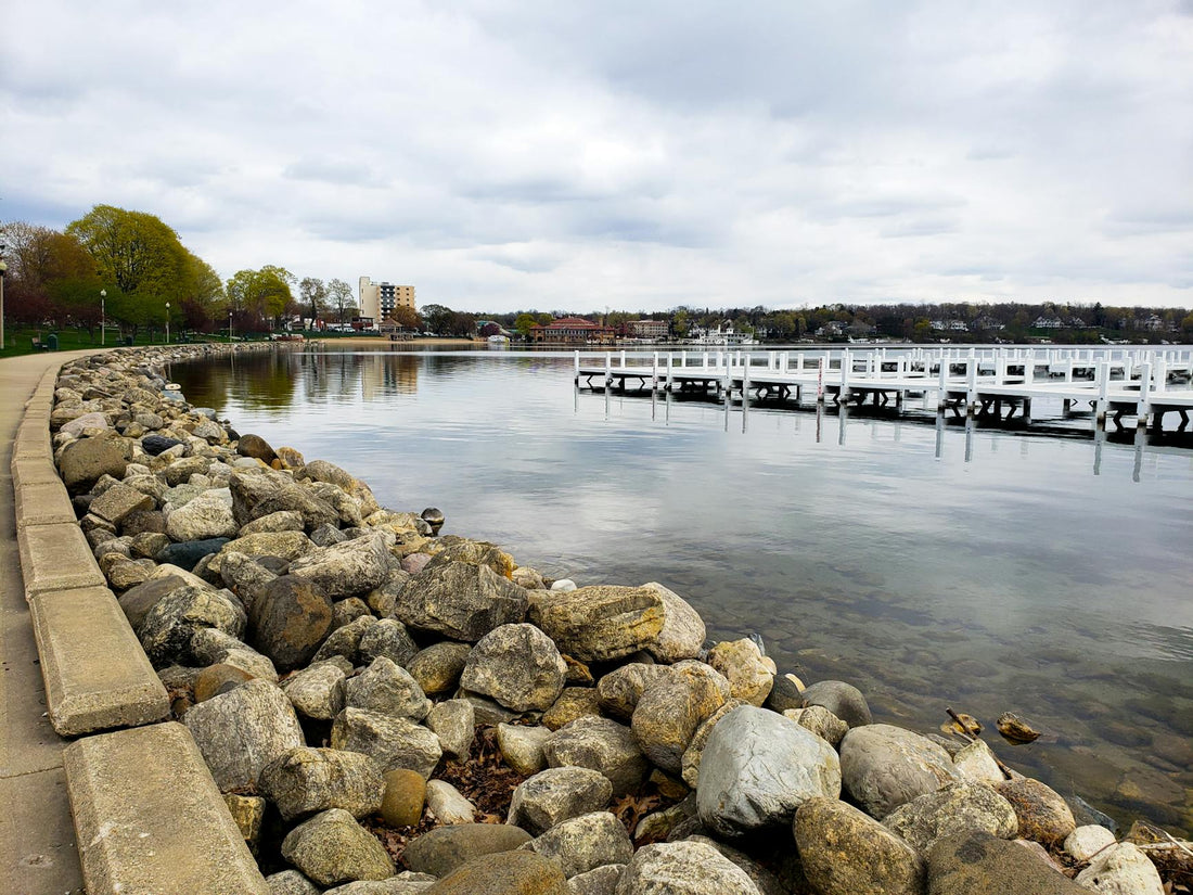 Amherstburg Lake Erie shoreline historic waterfront - Mattress Miracle Brantford