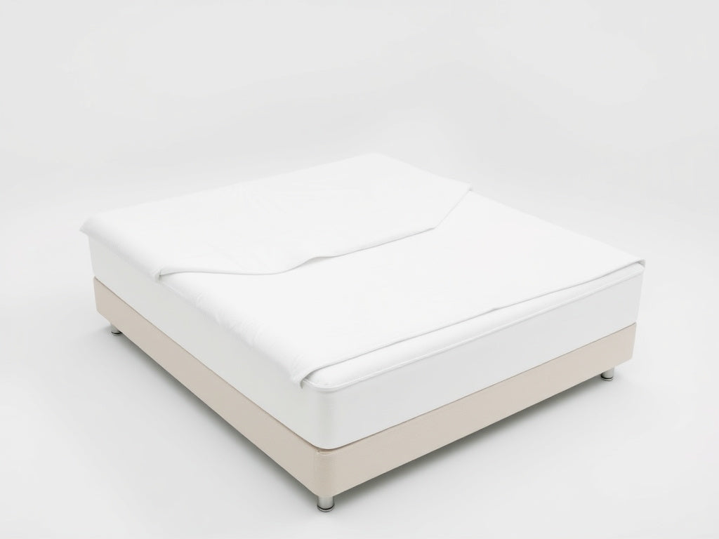 Silver-Ion vs Zinc-Pyrithione: Antimicrobial Mattress Cover Comparison