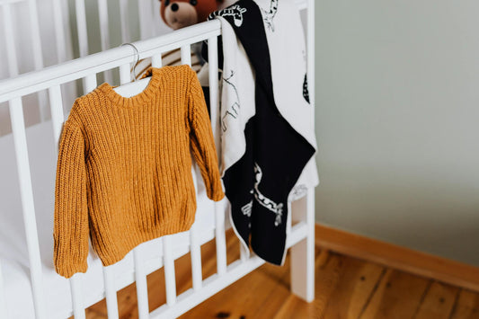 Infant and Newborn Blanket Size Guide: What Canadian Parents Need to Know