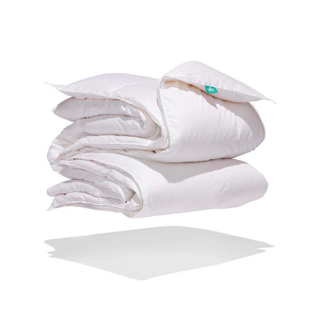 800 Loft Hutterite White Down Duvet 