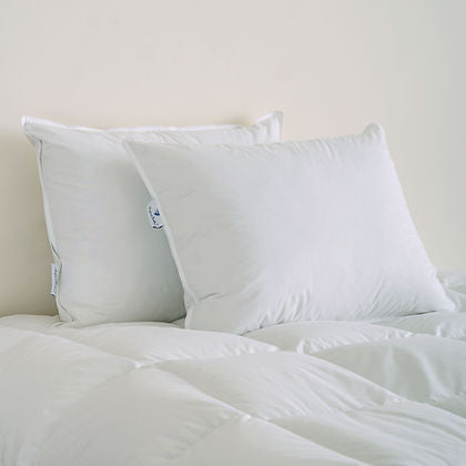 Carmel 700TC Hutterite White Goose Down Pillow | 725 Loft