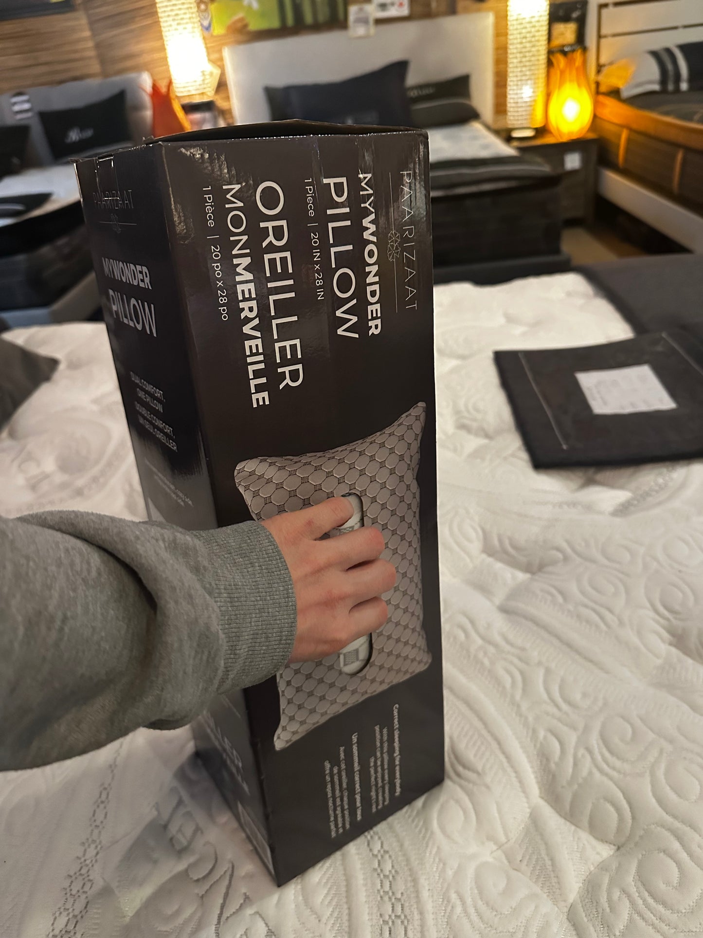 Paarizaat MyWonder Pillow Box Closeup - Mattress Miracle Brantford