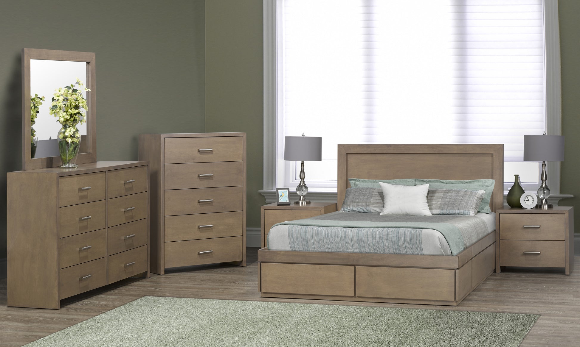 Lakewood Style 7200 Bedroom Set — Maple Veneer